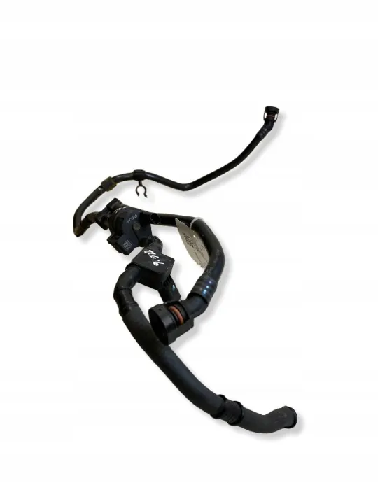 Manguera de vacío Volkswagen OEM 05E133366 - Usado image 4