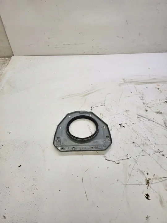 Veivaxelpackning OEM 06K103171P - Begagnad image 2
