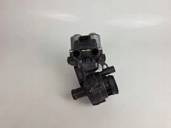 AUDI A6 C6 Verwarmingspomp Solenoïde 4F1959617A image 7