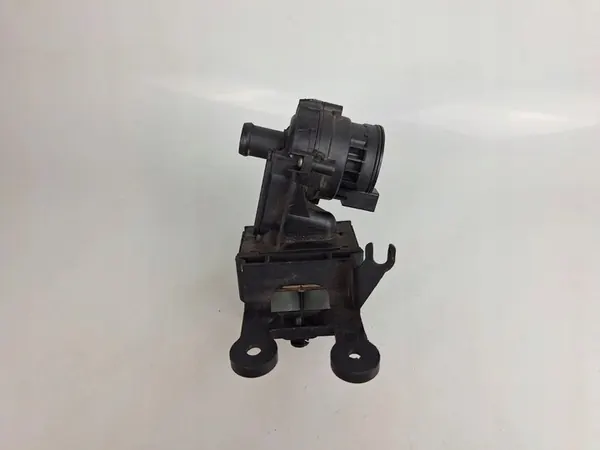 AUDI A6 C6 Verwarmingspomp Solenoïde 4F1959617A image 8