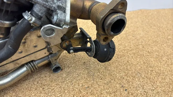 Enfriador EGR BMW F10 F11 F20 F30 F25 3.0D image 2