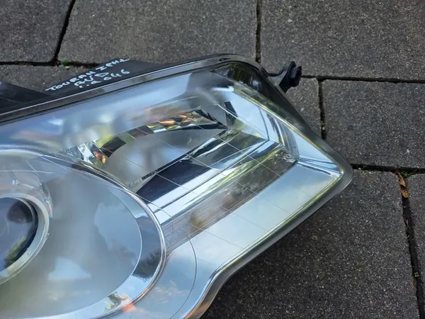 VW Touran I Lift Oikea Ajovalo Täydellinen EU 1T1941006B image 5