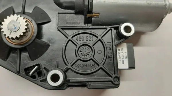 BMW 7 F01-F04 taklucka modul OEM 1717822 Begagnad image 6
