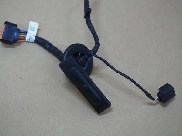 OEM Heckklappenknopf für Hyundai Tucson IV - Gebraucht image 3