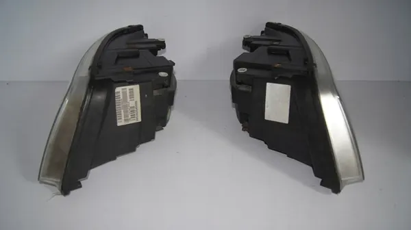 FARO ESQUERDO DIREITO VW T4 TRANSPORTER 7H1941016E image 2