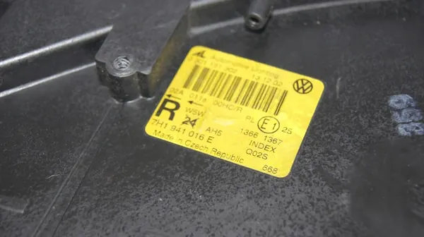 FARO ESQUERDO DIREITO VW T4 TRANSPORTER 7H1941016E image 3