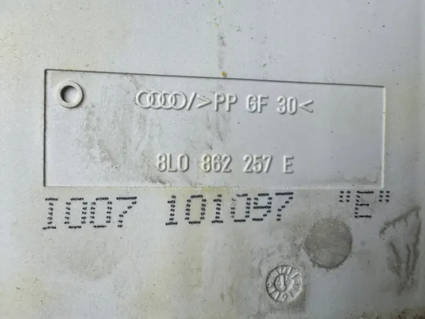 Bomba de cierre central OEM 8L0862257E para Audi A3 A4 image 3
