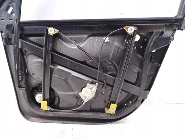 VW Touareg framdörr fönsterram OEM 7L6837729K image 10