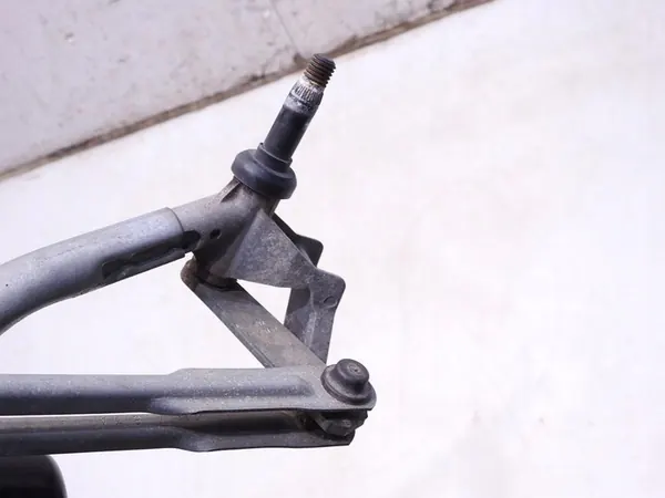 Mecanismo de limpiaparabrisas delantero Renault Clio IV image 4