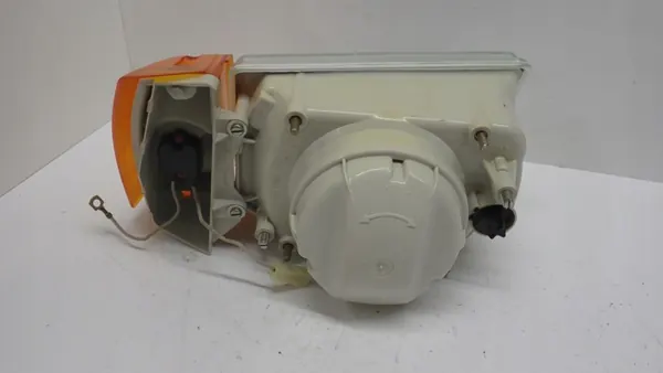 Farol de seta dianteiro esquerdo OEM 88-07R para ZAZ Tavria image 3