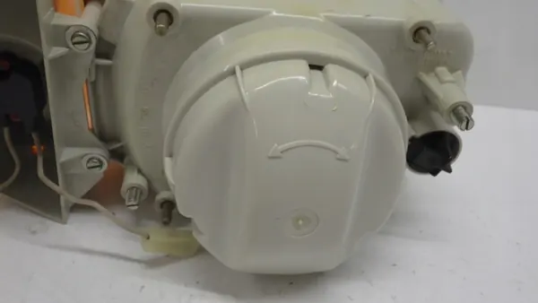 Farol de seta dianteiro esquerdo OEM 88-07R para ZAZ Tavria image 5
