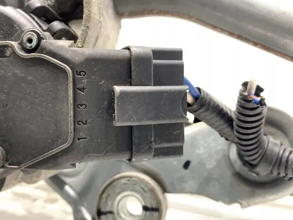 Mécanisme d'essuie-glace avant OEM 288001KA0C Nissan Juke image 4