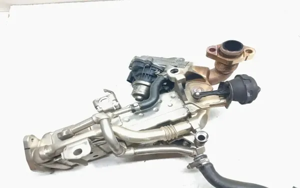 EGR-jäähdytin OEM 8596445 BMW X3 F25 X4 F26 2.0 image 4