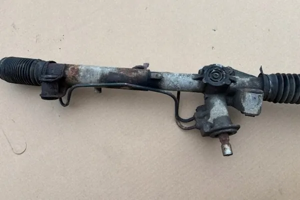 Styrväxel FORD FOCUS TURNIER 1.4L 2000 image 2