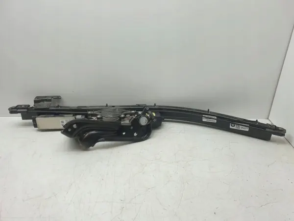 Chrysler Pacifica schuifdeurmotor OEM 68368919AC image 2