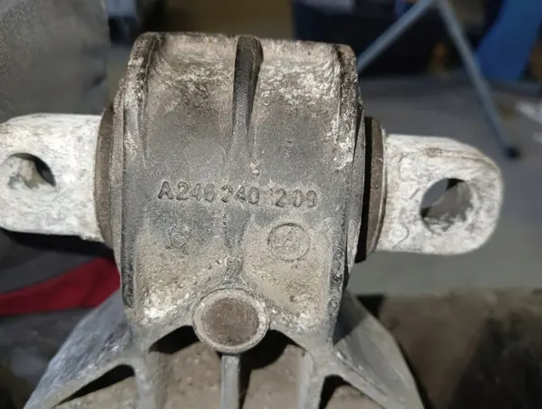 Mercedes W176 Achterbalk OEM A2463203411 Gebruikt image 8