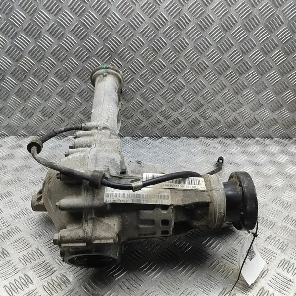 Redutor dianteiro Mercedes GLE W167 A1673305100 3.0L image 3