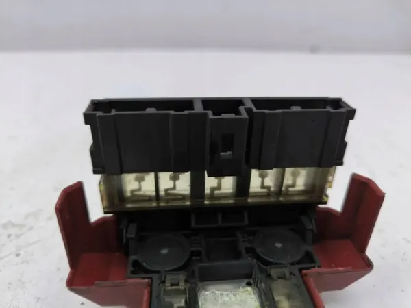 Suzuki Vitara akun releen sulake OEM AMD121093 image 3