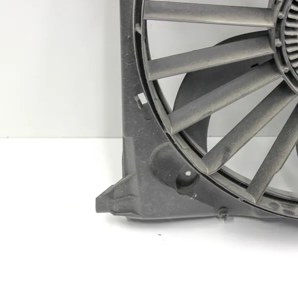 Ventilatorhuis Jaguar XK/XKR OEM 6W8319E839AC image 3