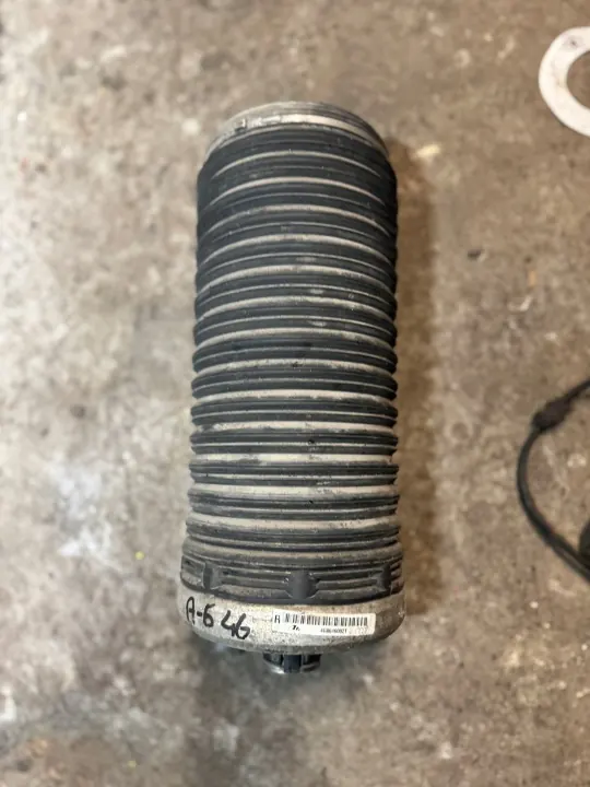 Luftfjädring OEM 4G0616002T höger bak Audi A6 C7 image 2
