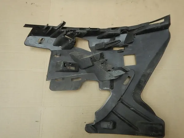 Supporto Paraurti Anteriore Destro Volvo S60 V60 image 5