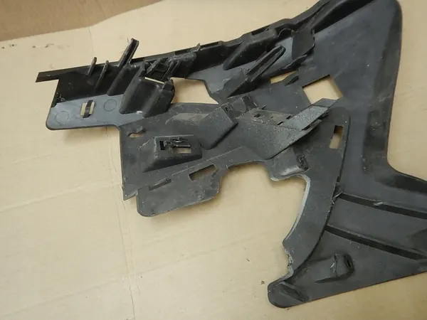 Supporto Paraurti Anteriore Destro Volvo S60 V60 image 6