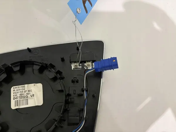 Mercedes-Benz OE A4478110533 höger spegelglas image 3