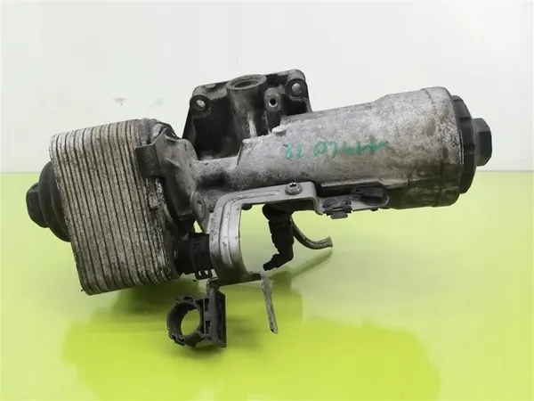 Refroidisseur d'huile OEM 045115389E Seat Toledo 2.0TDI image 2