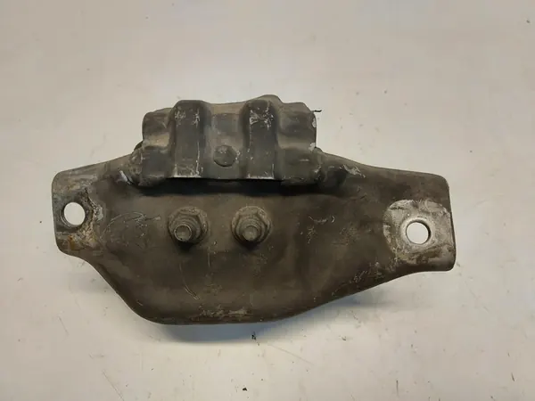 Oikea moottorituki Subaru WRX STI 2015 41022FA091 image 2