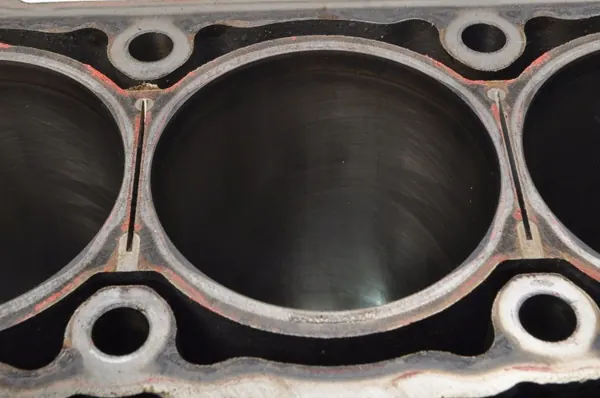 Moottorilohko OEM B7JB B7JA B7DA Ford 1.0 125hv image 9