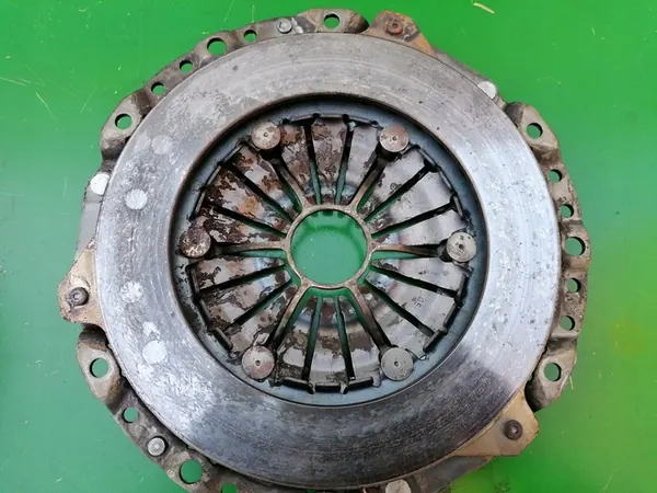 Volante de Dupla Massa BMW E90 318i 2.0 N46B20 image 7