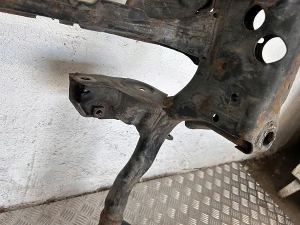 Audi A8 S8 D4 Framhjulsram OEM 4H0399543 image 6