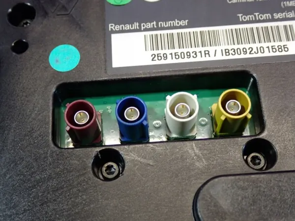 Renault OE näyttöruutu OEM Zawada-386625- image 4