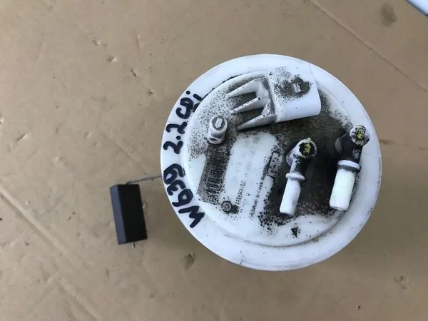 Mercedes-Benz OE Brandstofpomp A 6 394 701 69 4* image 2