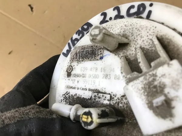 Mercedes-Benz OE Brandstofpomp A 6 394 701 69 4* image 7