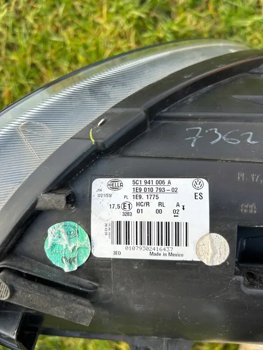 Farol Dianteiro Direito VW Beetle 11-19 OEM 5C1941006A image 10