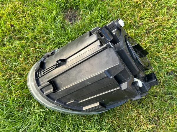 Farol Dianteiro Direito VW Beetle 11-19 OEM 5C1941006A image 8