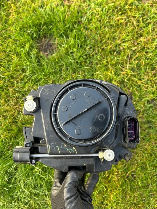 Farol Dianteiro Direito VW Beetle 11-19 OEM 5C1941006A image 9