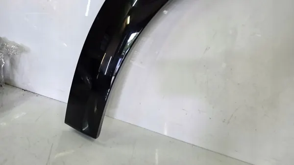 Rivestimento parafango posteriore destro Peugeot e208 208 II Electric GT image 2