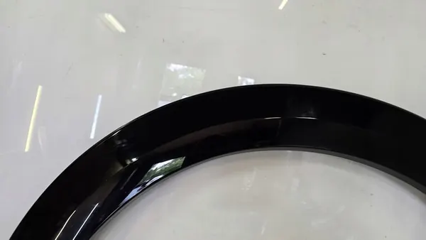 Rivestimento parafango posteriore destro Peugeot e208 208 II Electric GT image 3