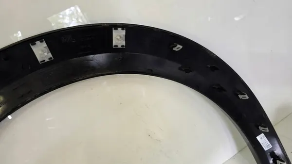 Rivestimento parafango posteriore destro Peugeot e208 208 II Electric GT image 9