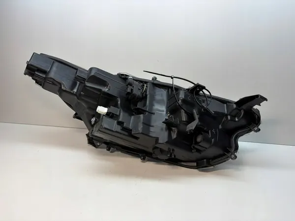 Farol dianteiro esquerdo FULL LED TOYOTA YARIS IV image 10