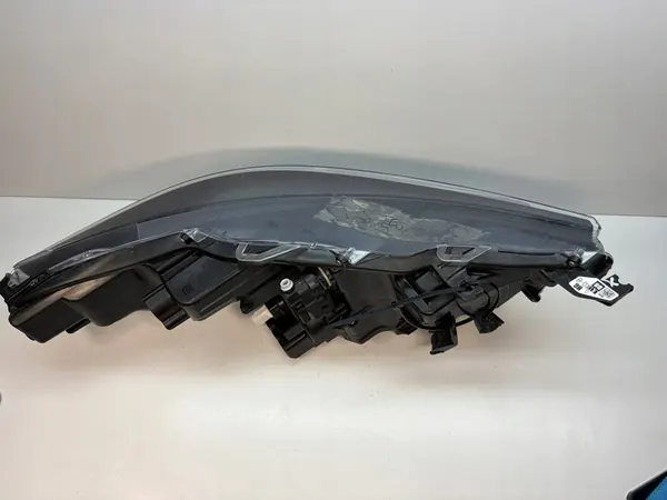 Farol dianteiro esquerdo FULL LED TOYOTA YARIS IV image 6