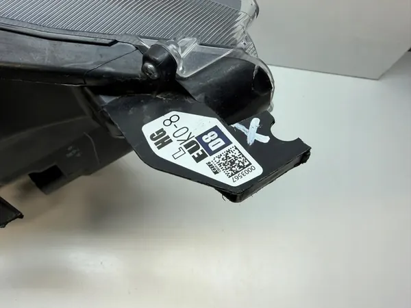 Farol dianteiro esquerdo FULL LED TOYOTA YARIS IV image 7