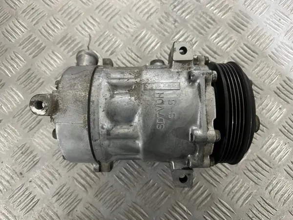 Compresseur AC OPEL SIGNUM 1.8 16V Z18XER P12770420 image 9