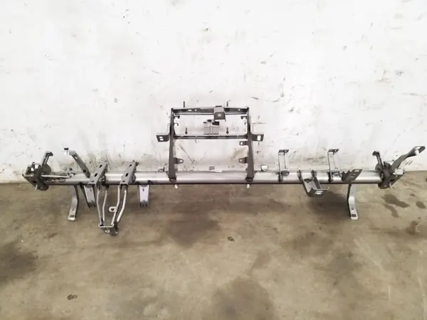 Citroen Berlingo dashboardversterking OEM 07161451085 image 4