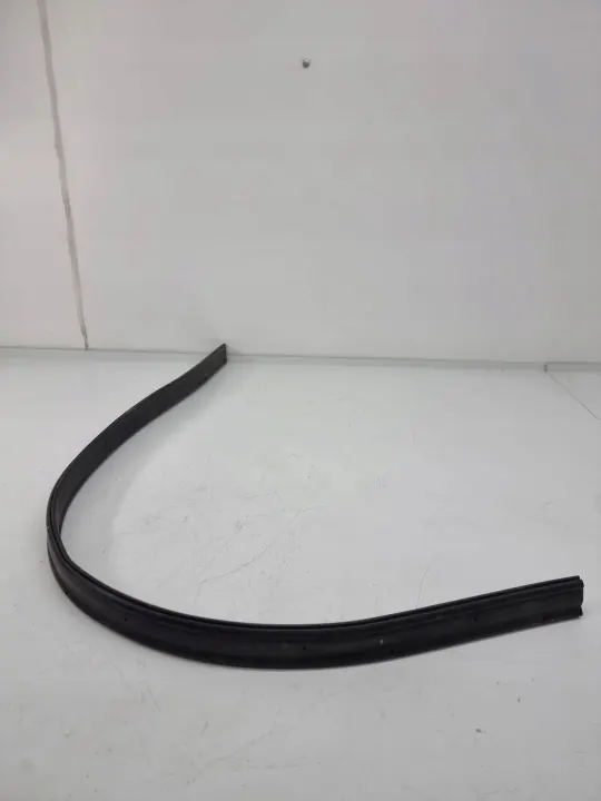 Junta do capô Jaguar F-Pace OEM J8A216K816AB image 5