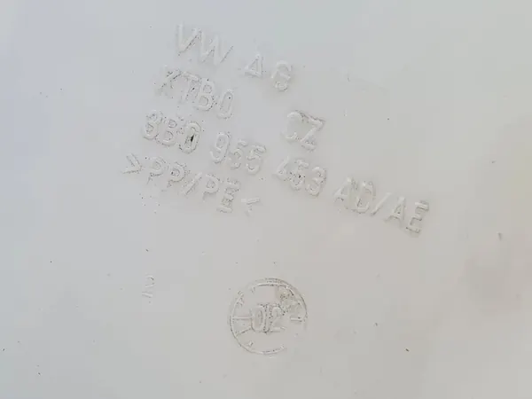 2002 Volkswagen PASSAT B5.5 Pesuastia 3B0955453AD image 2