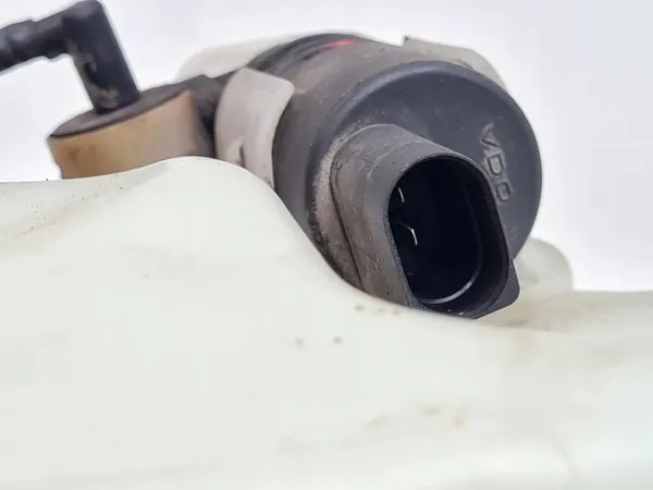 2002 Volkswagen PASSAT B5.5 Pesuastia 3B0955453AD image 3