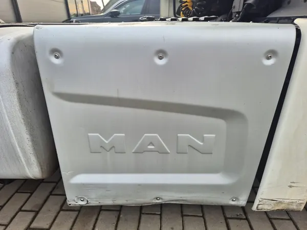 Katalysator Skydd MAN TGX TGS TG3 Euro 6 image 1